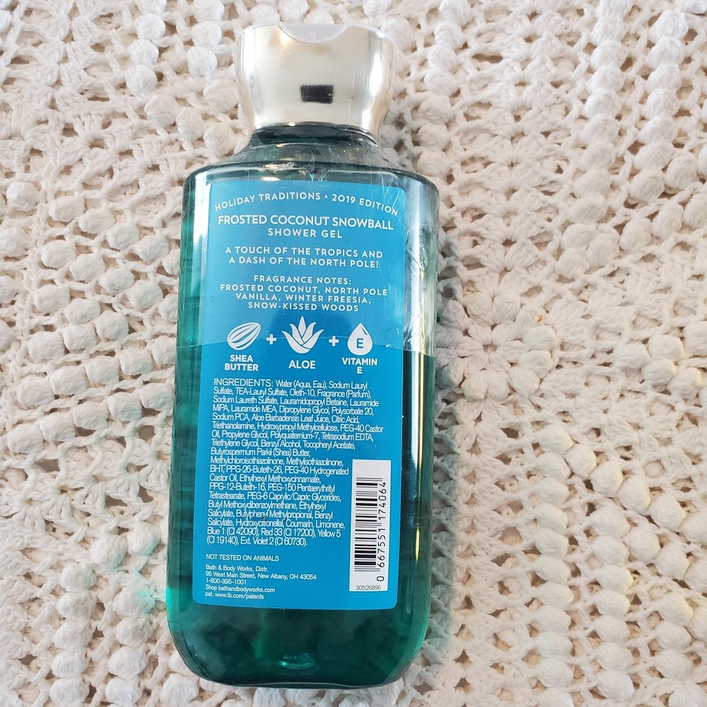 Bath & Body Works Frosted Coconut Snowball Shower Gel 10 fl oz 295 mL 2019 - Picture 4 of 6